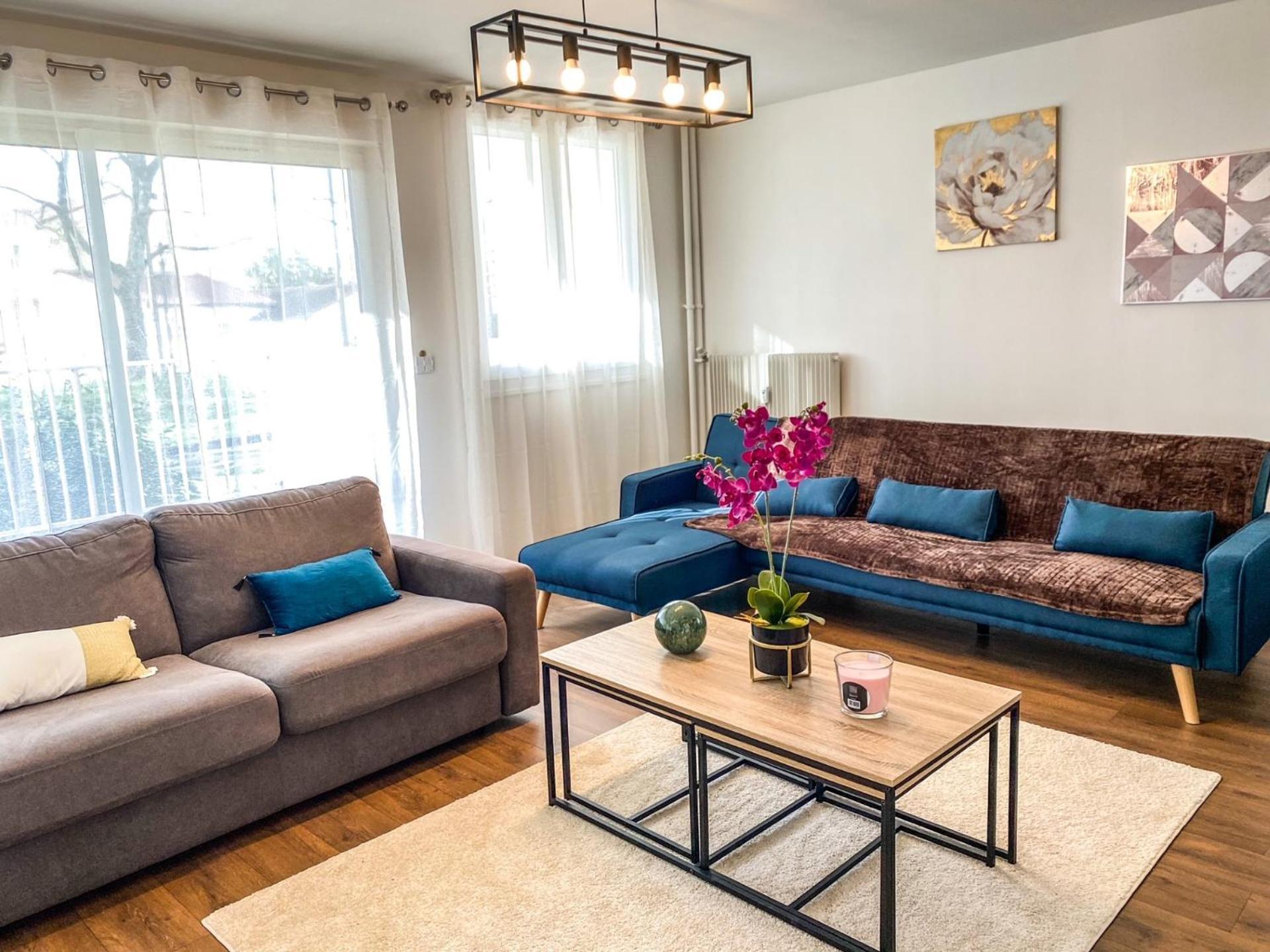 T3 Moderne Avec Balcon Terrasse Et Parking Gratuit Apartment Niort Exterior photo